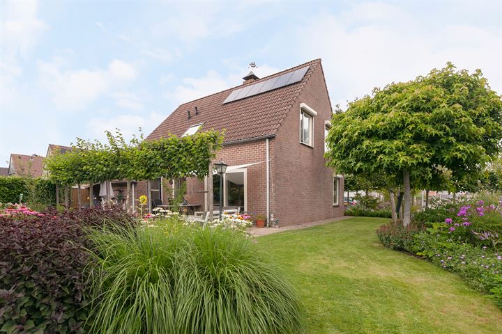 Bekijk foto 24 van Visartstraat 53