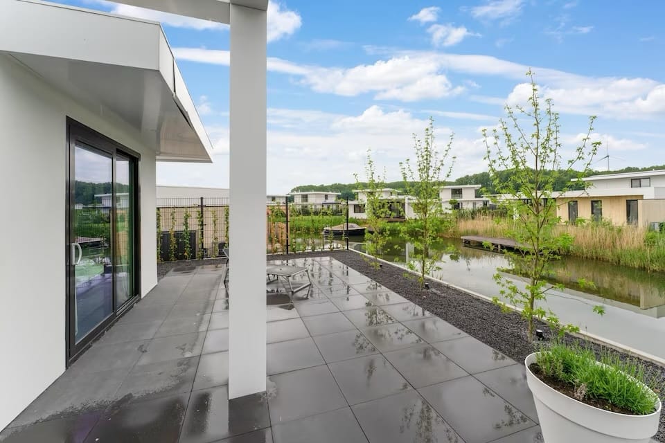 Foto 6 van Pluvierenweg 9-424