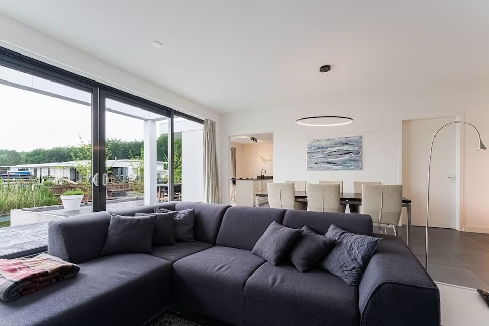 Foto 10 van Pluvierenweg 9-424