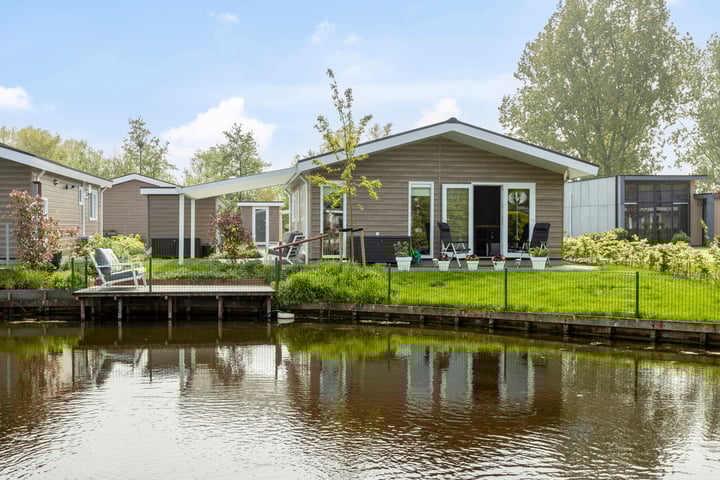Klein Hitland 270