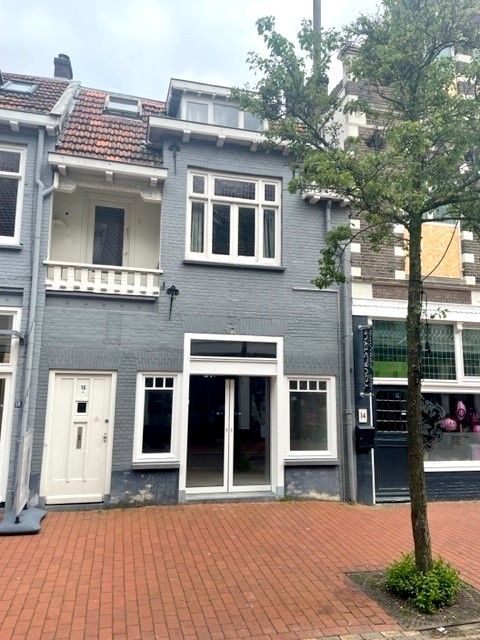 View photo 1 of Nassaustraat 16