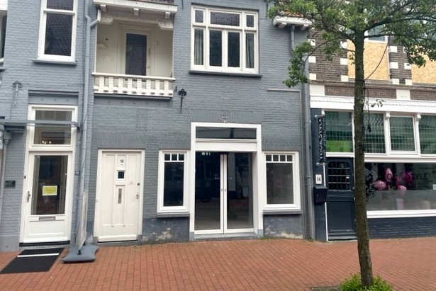 Bekijk foto 2 van Nassaustraat 16