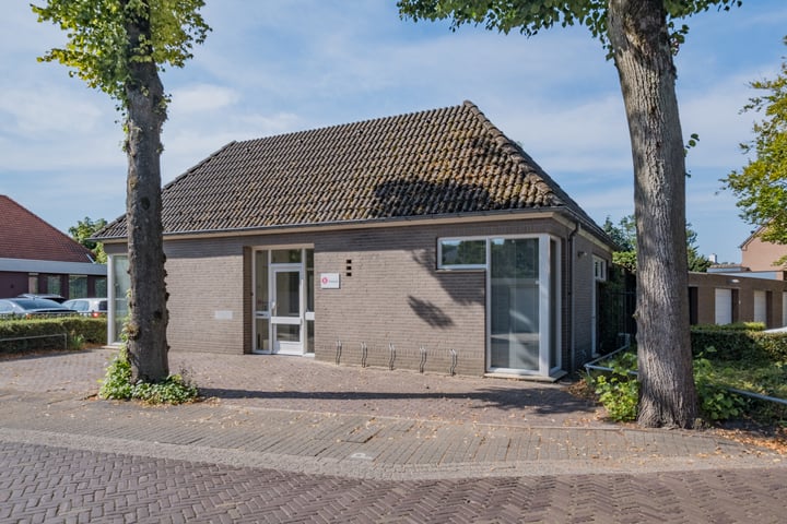 Bekijk foto 3 van Molenstraat 1