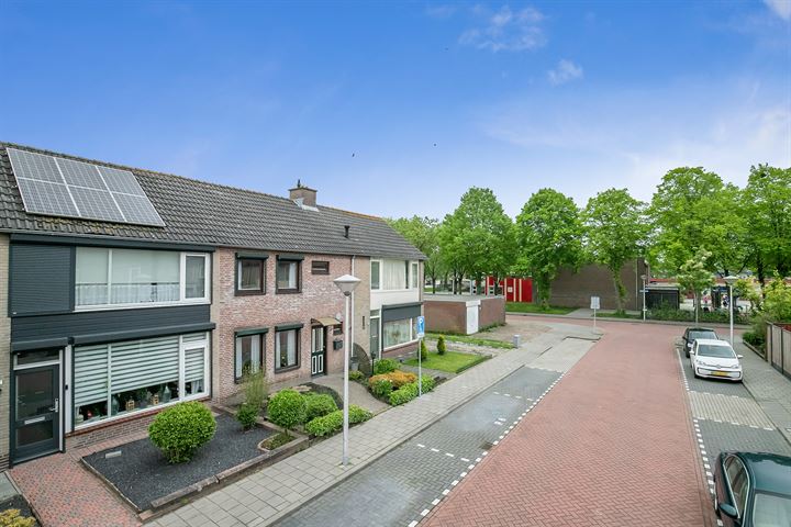 Bekijk foto 3 van Primulastraat 9