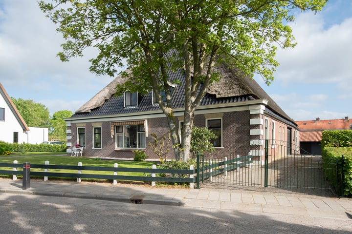 Stationsstraat 14