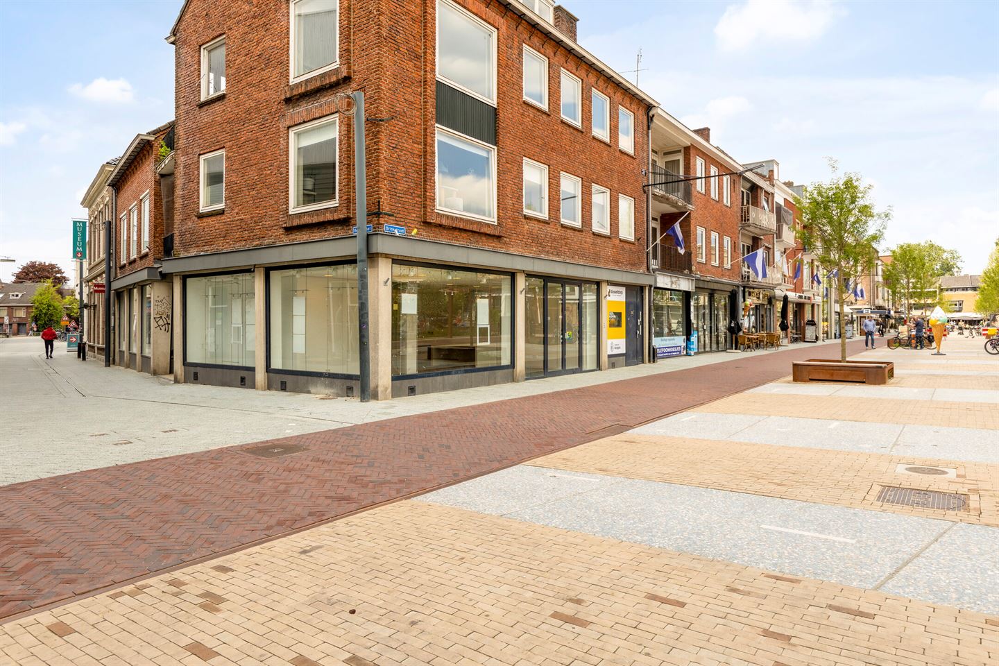 Bekijk foto 1 van Brinkstraat 28