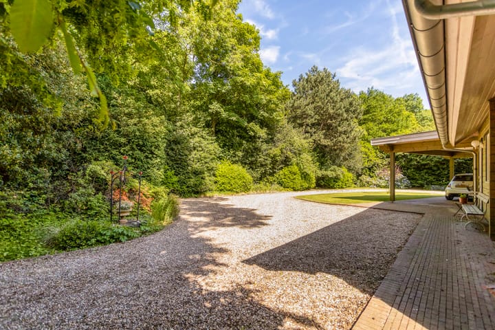 Foto 32 van Waterloseweg 14