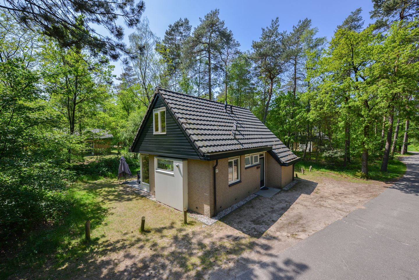 Photo 1 of Grevenhout 21-209