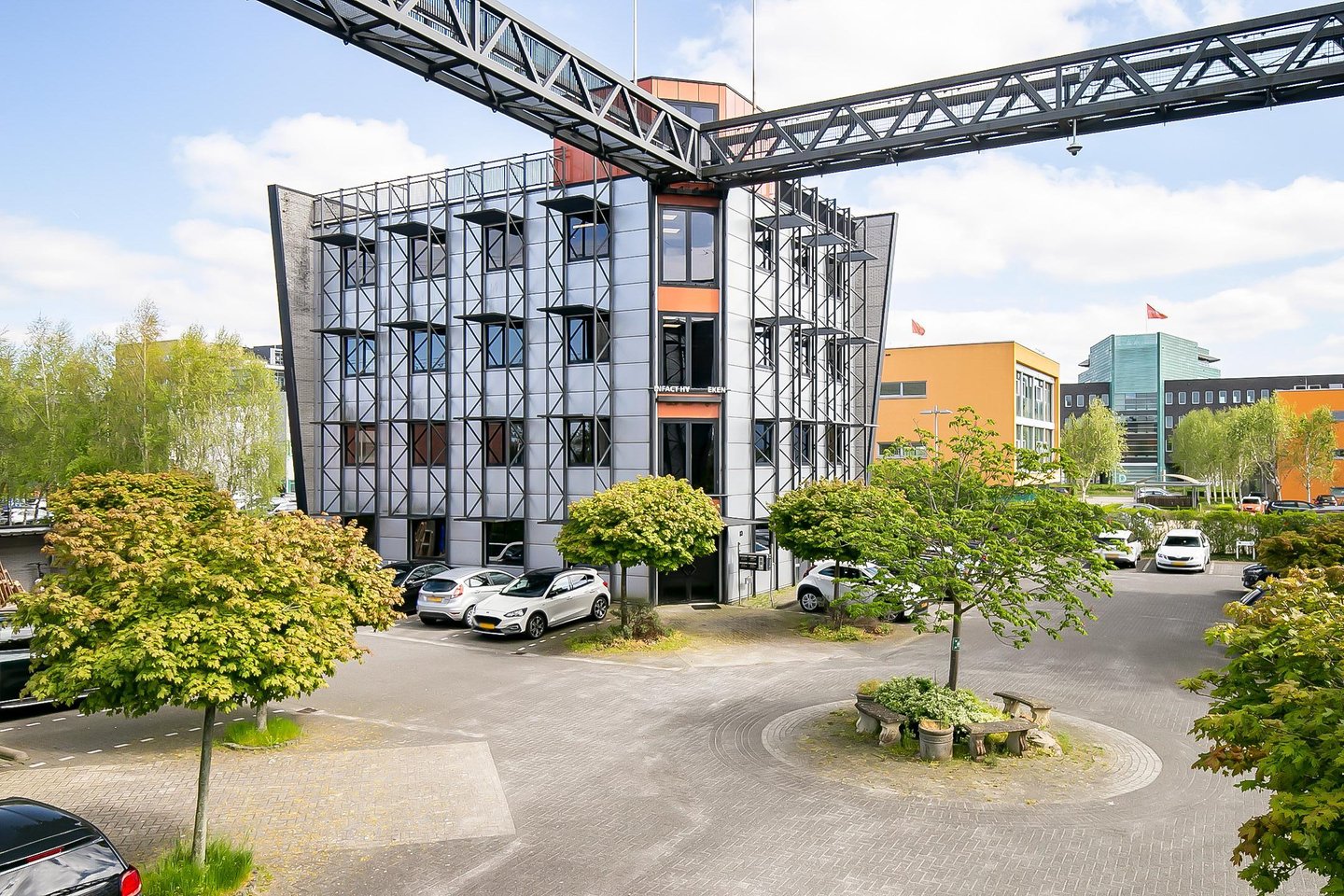 Bekijk foto 1 van Camerastraat 21