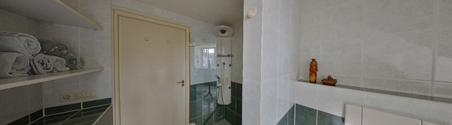 Bekijk 360° foto van Badkamer van Engweg 44-A