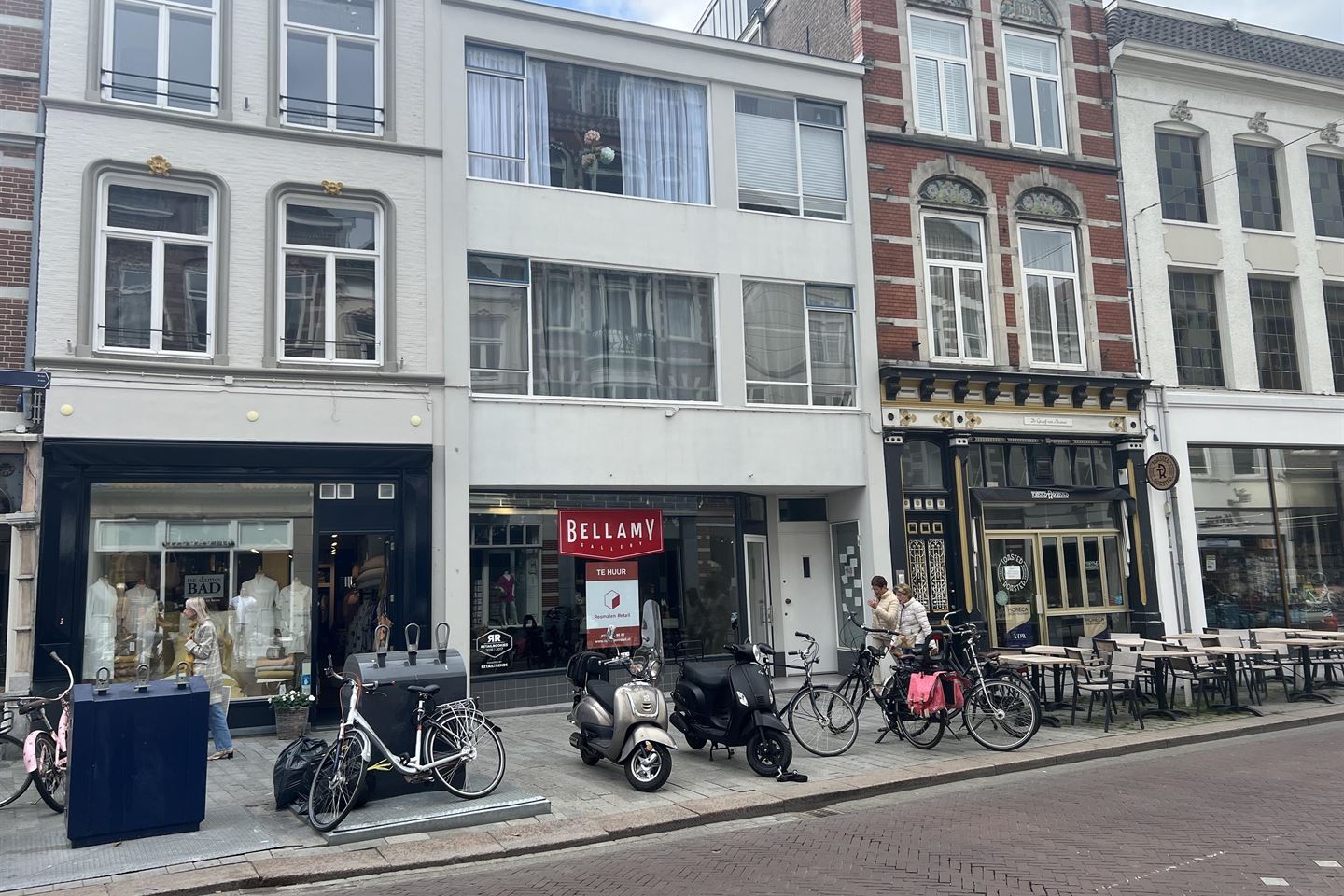 Bekijk foto 1 van Vughterstraat 6