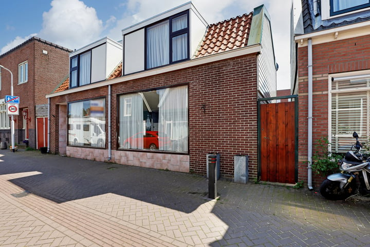 Bekijk foto 41 van Schoolmeestersstraat 52