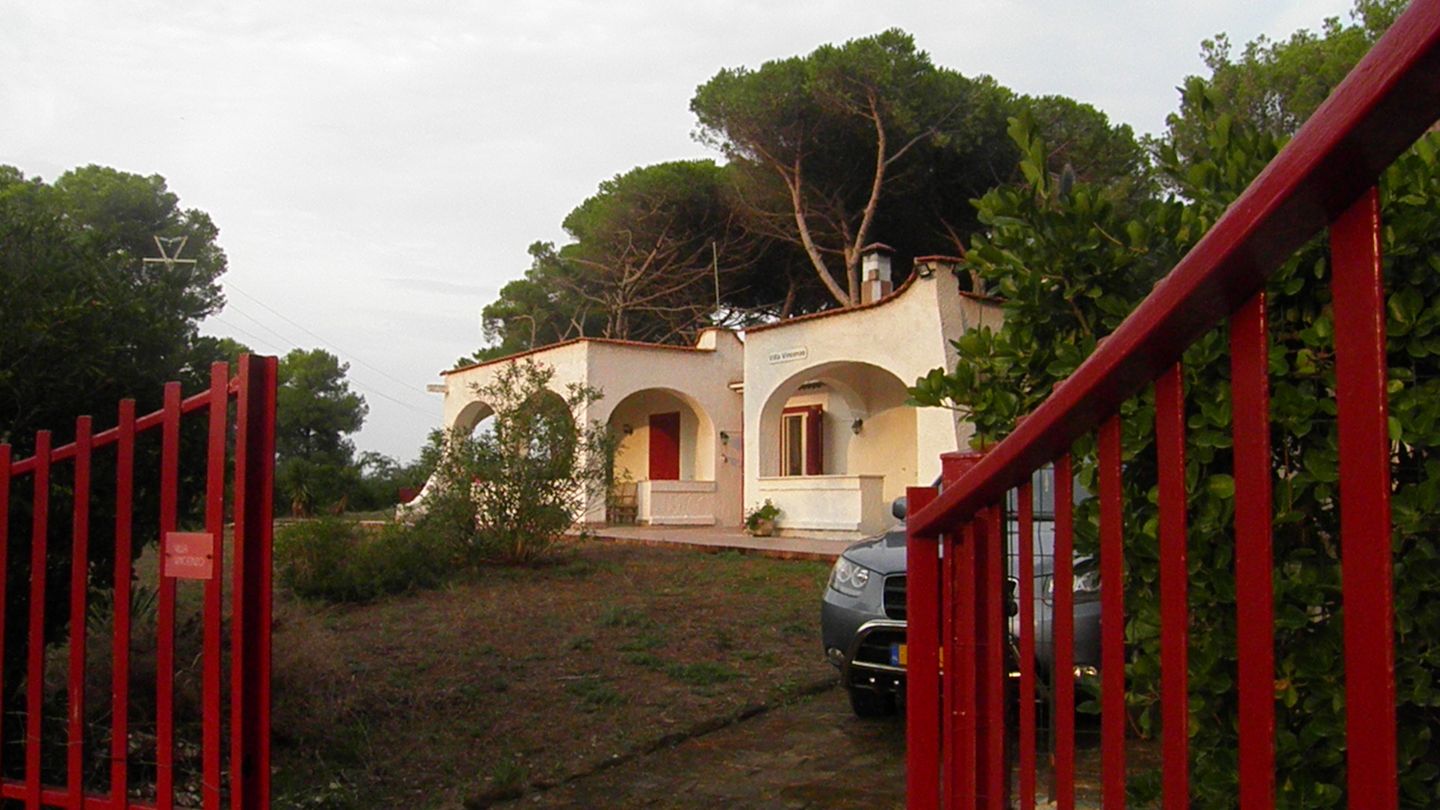 Huis te koop: Pineta Riviera Via Domitiana Mondragone, Italië [Funda]