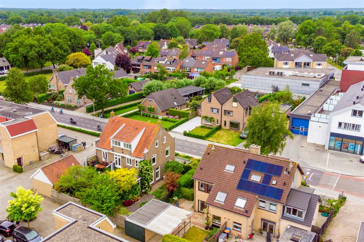 Bekijk foto 41 van Zevenhuizerstraat 60