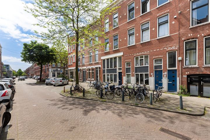 Bekijk foto 2 van Watergeusstraat 45-D