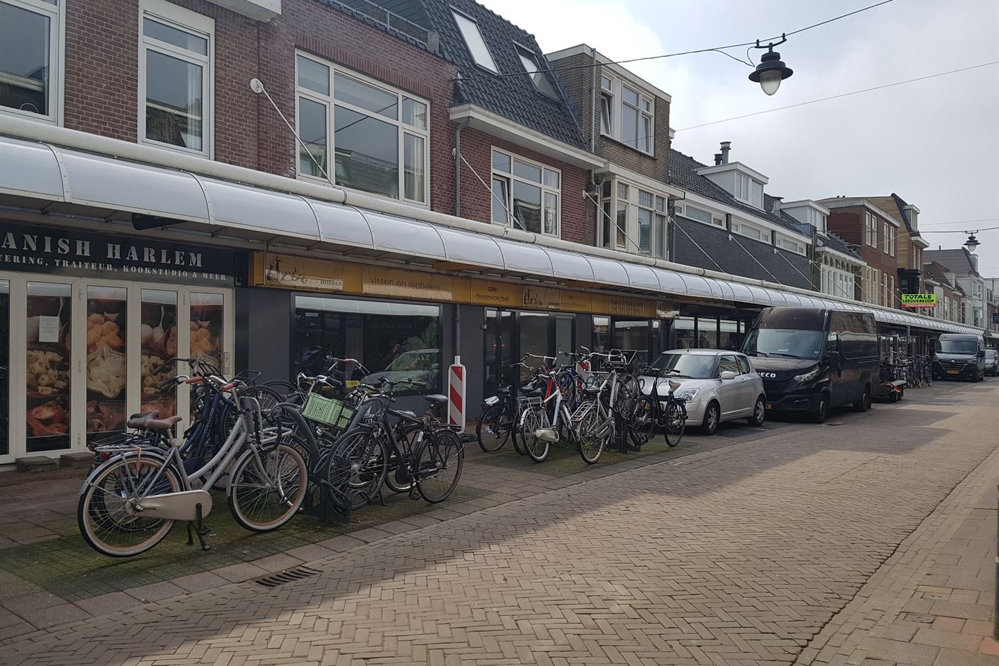 Bekijk foto 2 van Generaal Cronjéstraat 146