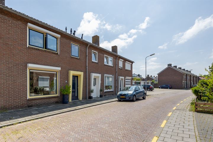 View photo 7 of Prinses Beatrixstraat 66