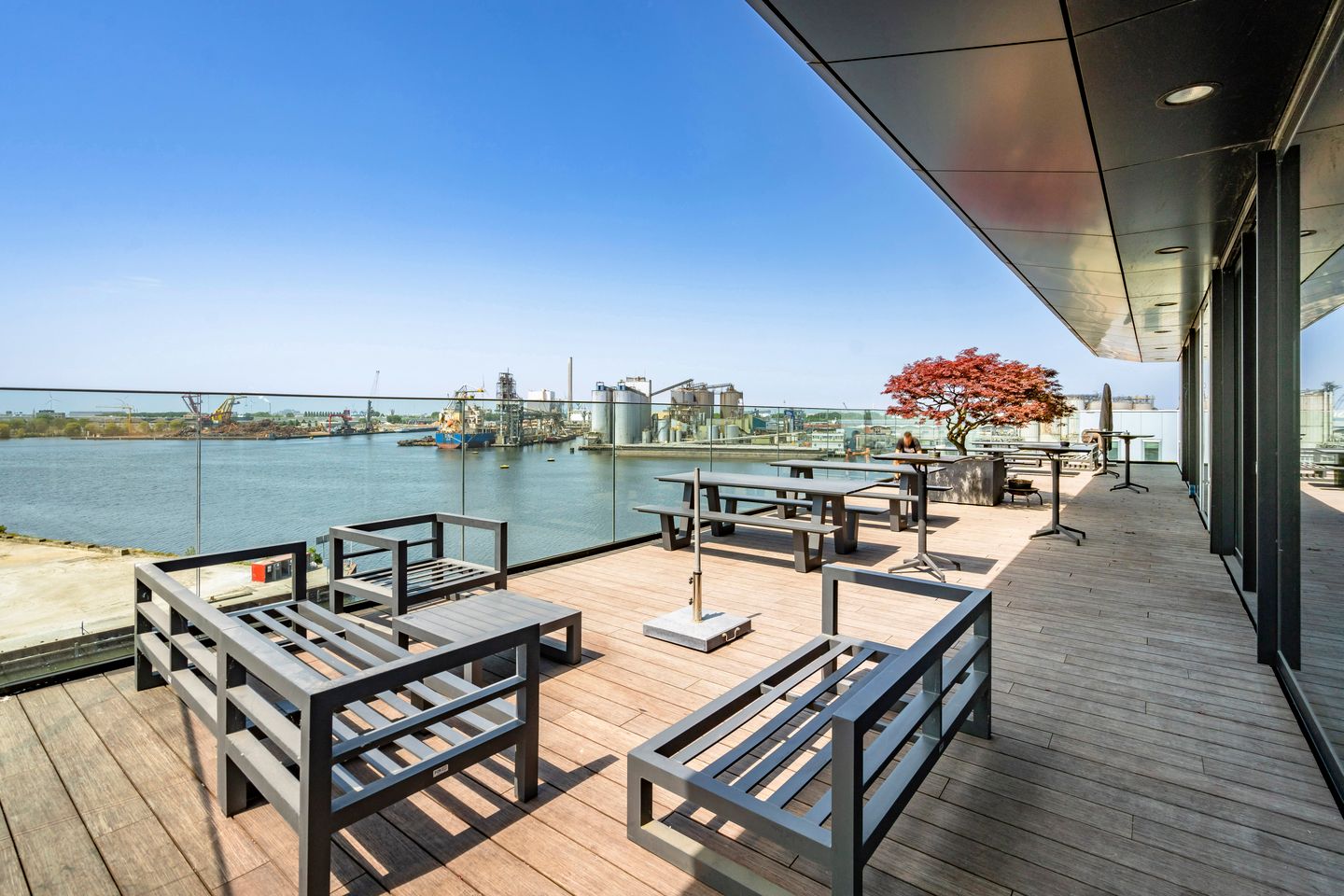 View photo 2 of Moermanskkade 600