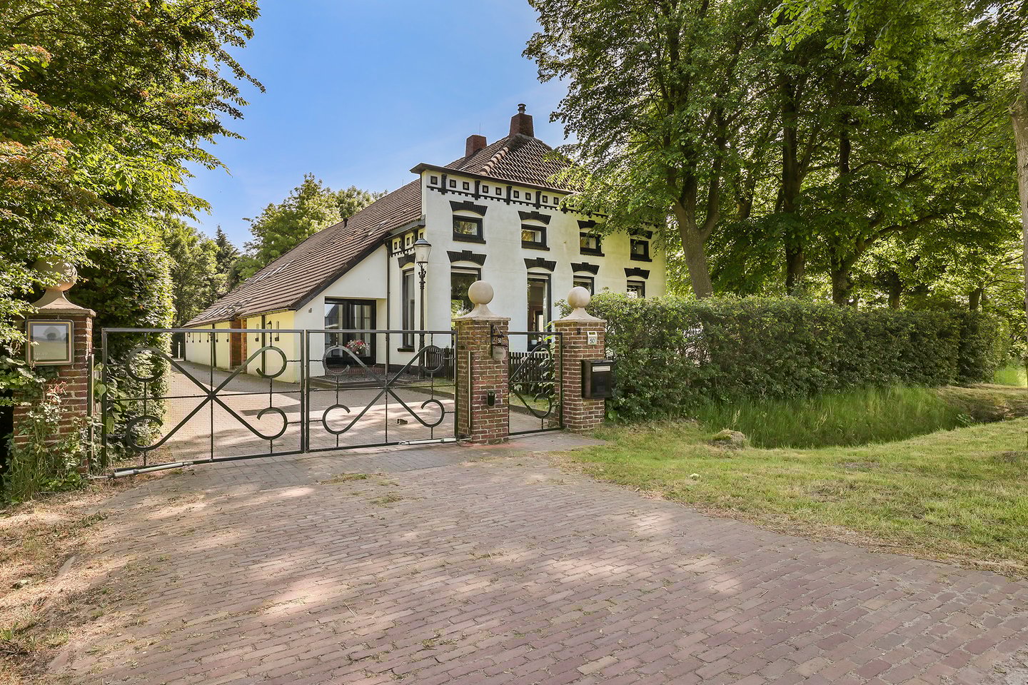 Bekijk foto 1 van Veenakkers 50
