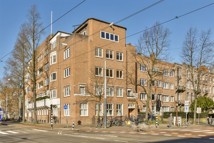 Bekijk foto 47 van Emmastraat 32-F