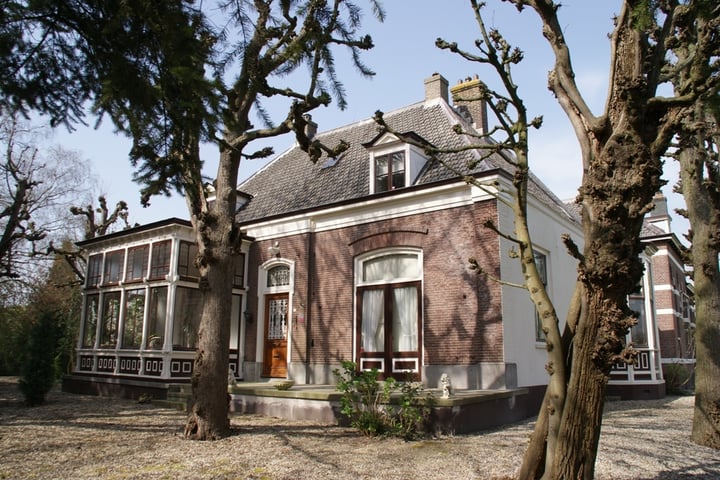 Steenweg 51