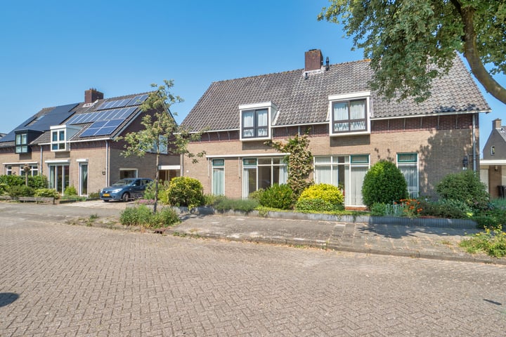 Bekijk foto 3 van Bilderdijkstraat 5