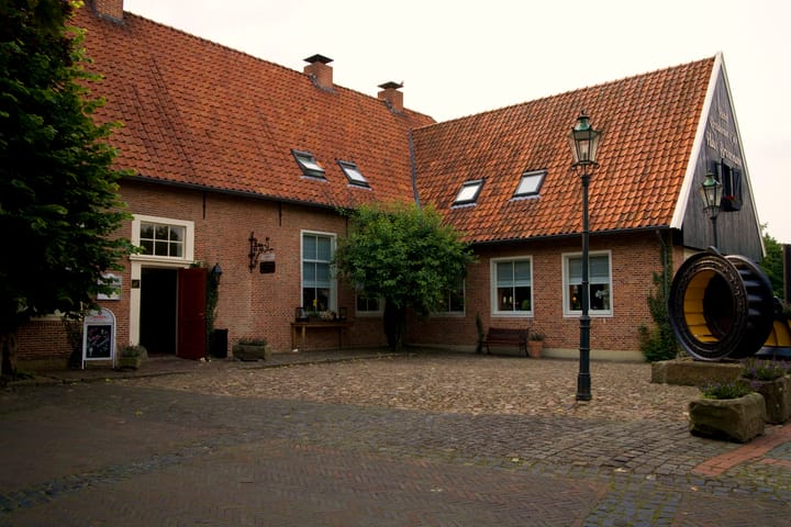 Foto 3 van Kirchstrasse 11