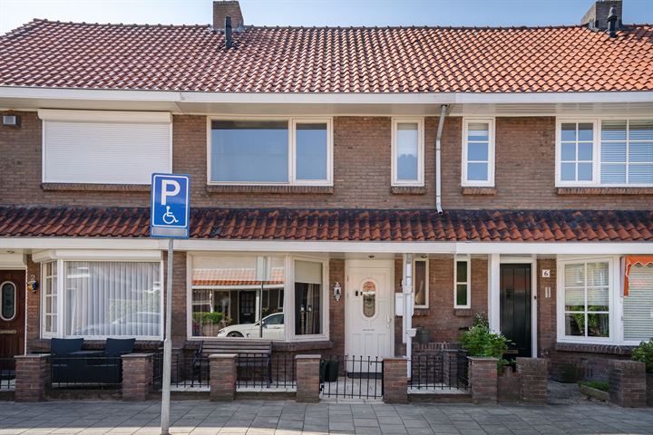 Bekijk foto 43 van Balistraat 4