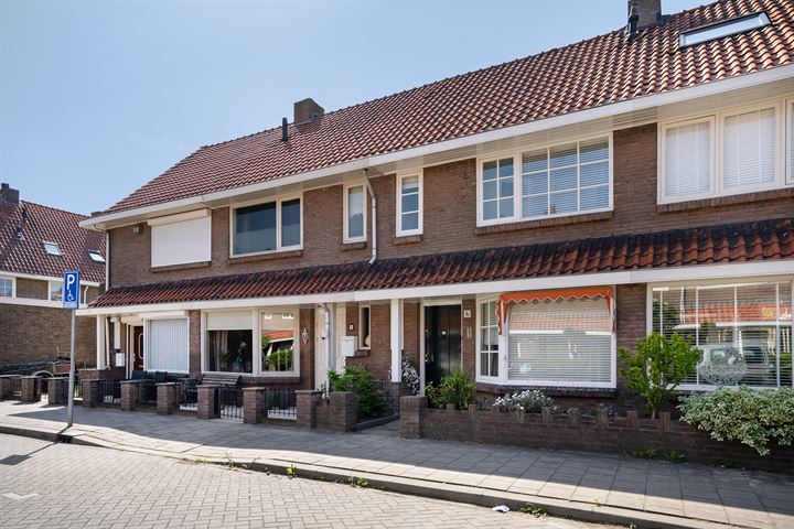 Bekijk foto 46 van Balistraat 4