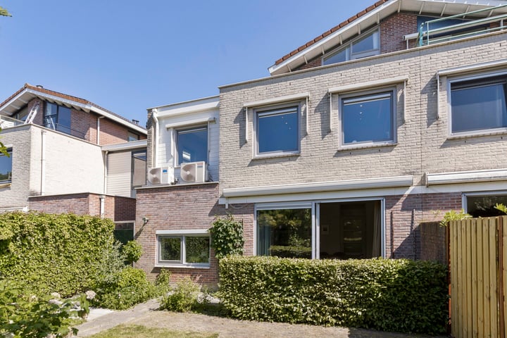 Bekijk foto 31 van Groepsekom 22