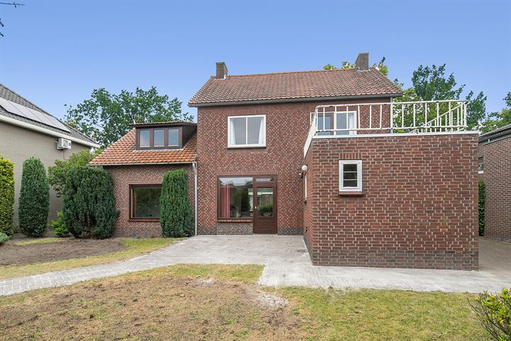 View photo 40 of Akkerstraat 26