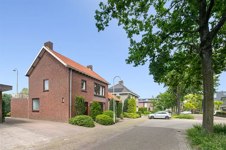 View photo 38 of Akkerstraat 26