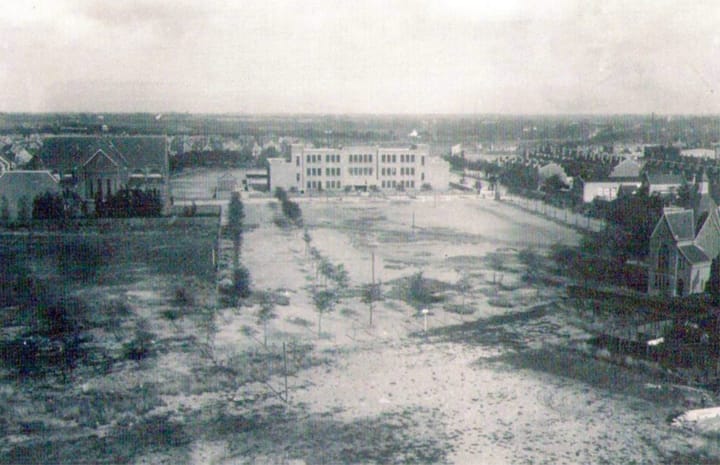 Photo 27 of Brouwenaarstraat 2-A