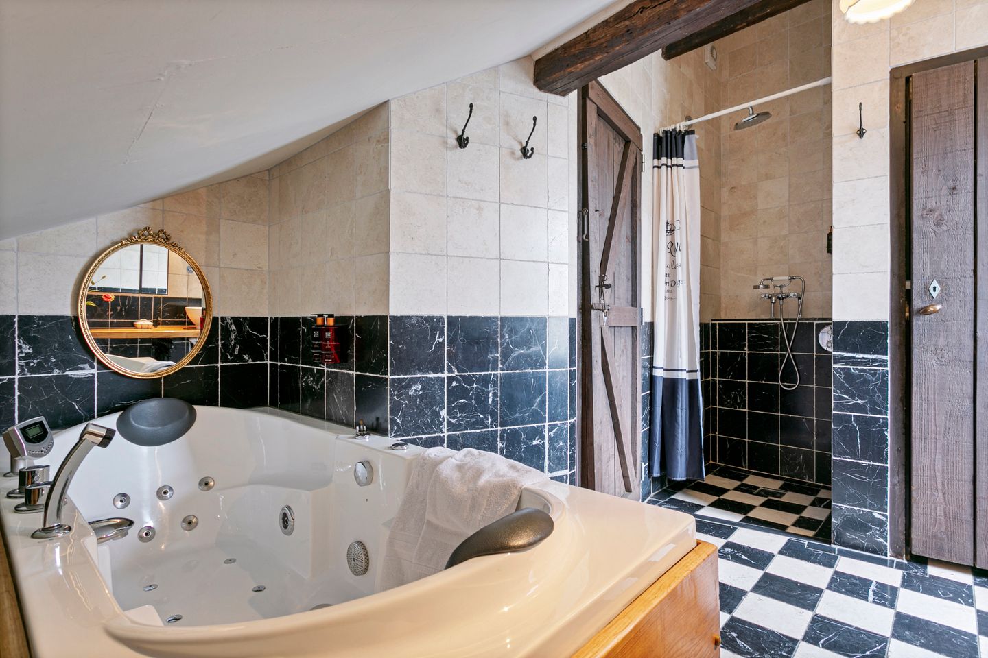 Foto 20 van Jekerstraat 19