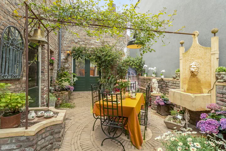 Foto 40 van Jekerstraat 19