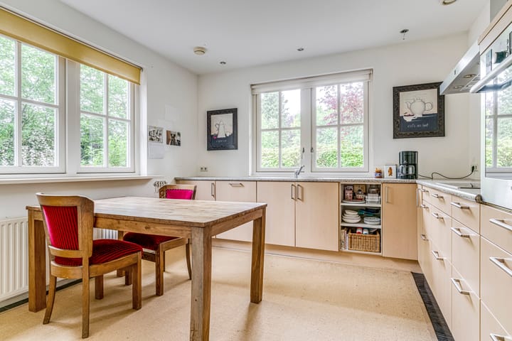 Foto 10 van Molenstraat 16