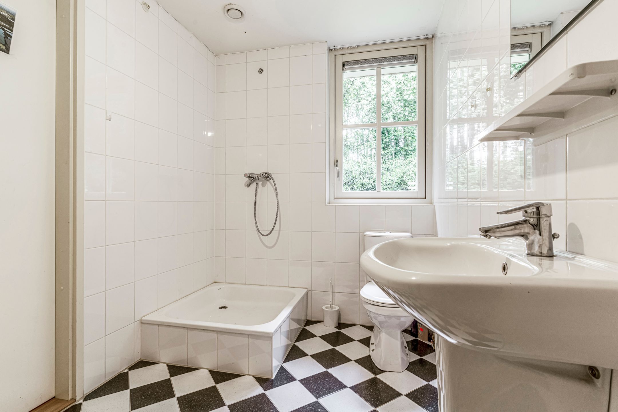 Foto 15 van Molenstraat 16