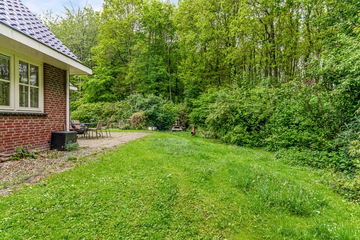 Foto 32 van Molenstraat 16