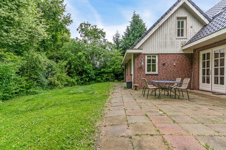 Foto 35 van Molenstraat 16