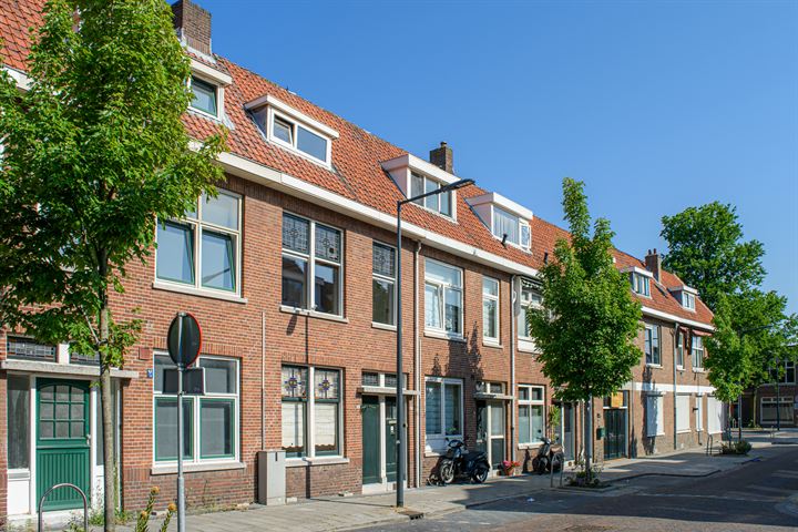 Bekijk foto 1 van J A Alberdingk Thijmstraat 53