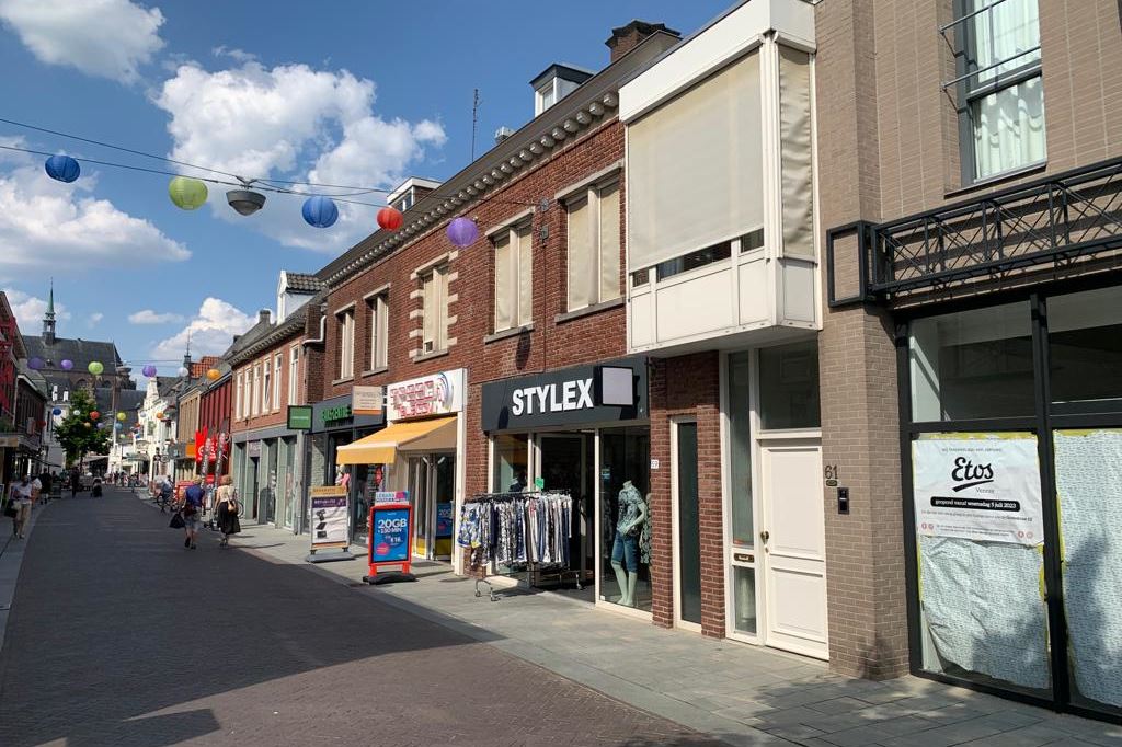 Bekijk foto 4 van Grotestraat 59