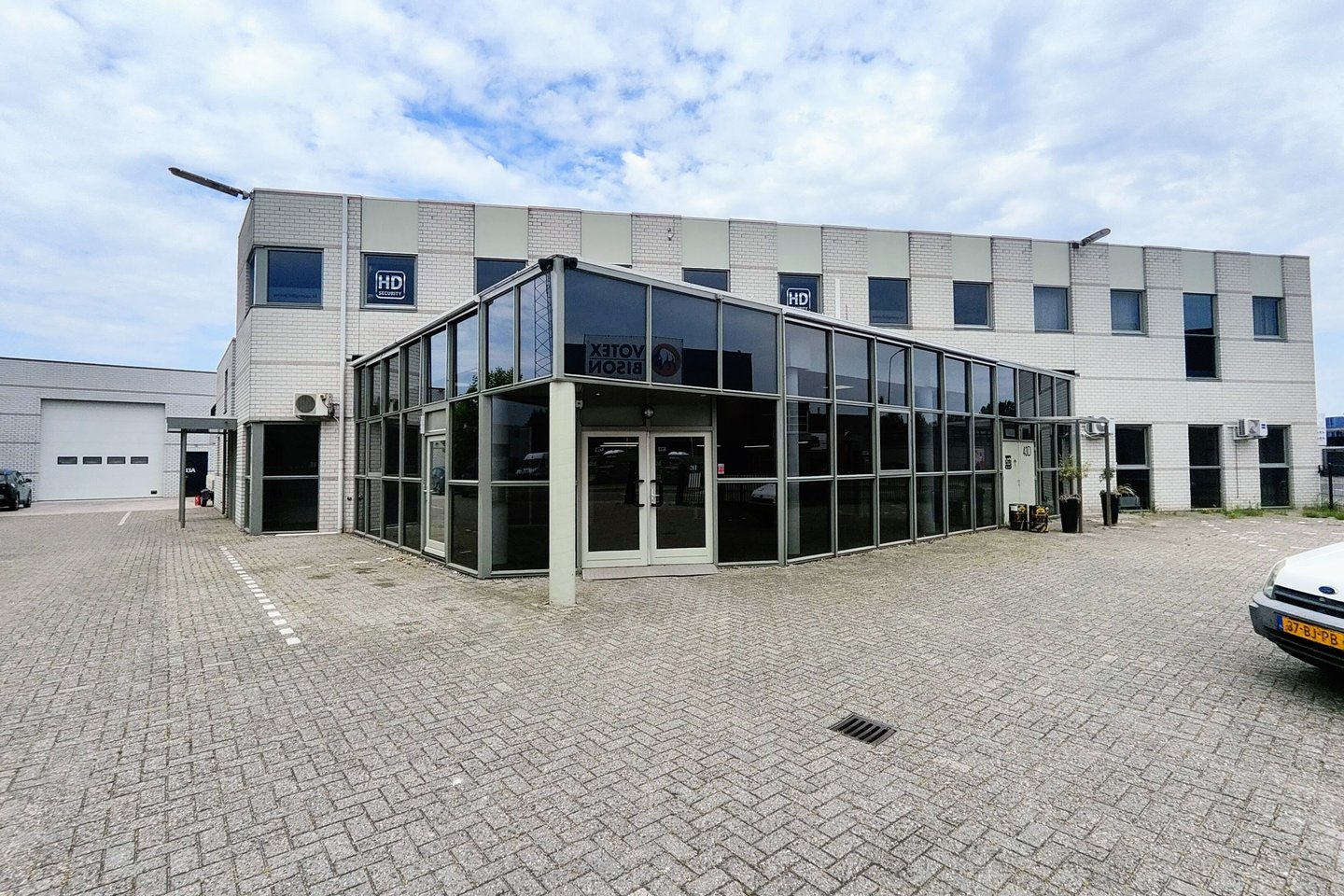 Bekijk foto 1 van Croy 43