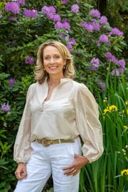 Hélène van den Hurk - Commercieel Medewerker