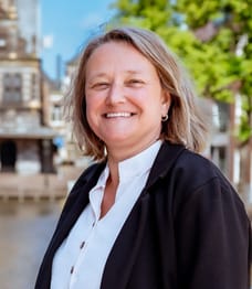 G.C. Moojen - Office Manager