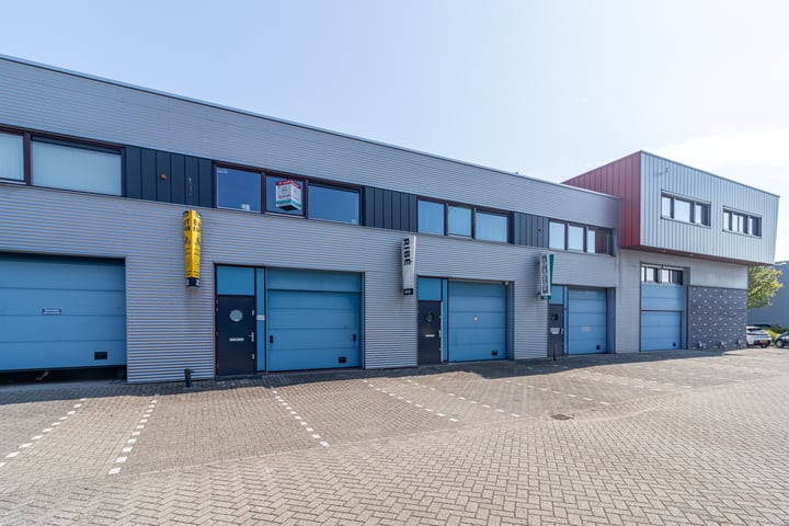 Veenderveld 22, Roelofarendsveen