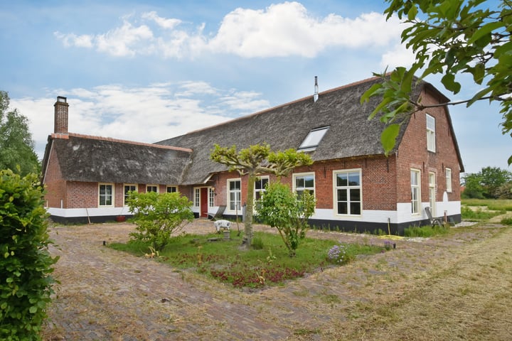 View photo 9 of Raaphorstlaan 11