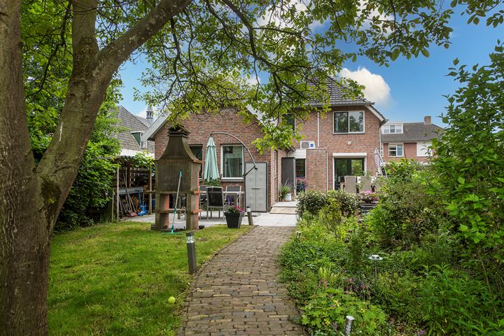 Bekijk foto 5 van Hengevelderstraat 17