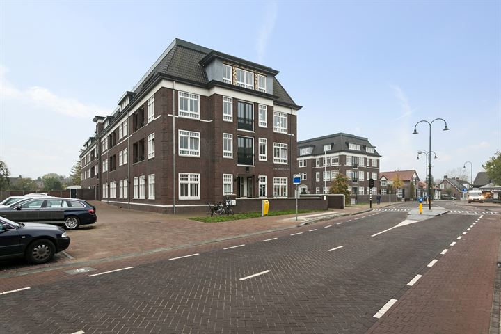 Dorpsstraat 30, Helmond