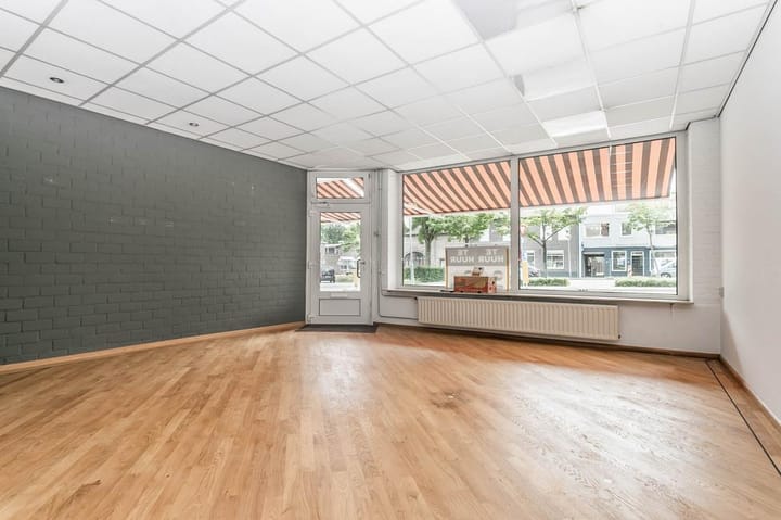 Photo 29 of Hoogstraat 63