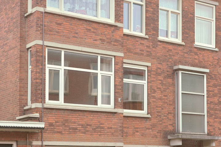 Bekijk foto 18 van Staverdenstraat 50